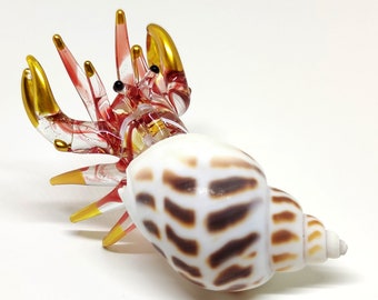 Red Seashell Hermit Crab Figurines Hand Blown Glass Mix Natural Shell Beach Animals Collectible Gift Home Decor