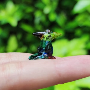 Micro Tiny Toucan Bird Figurines Hand Painted Blown Glass Art Animals Collectible Gift Home Decor