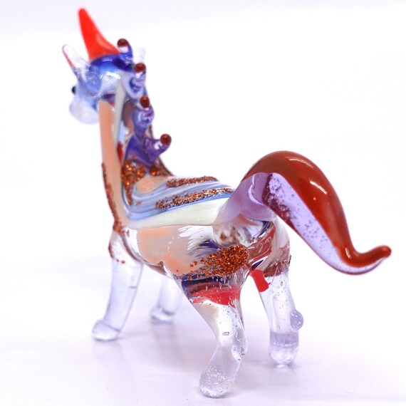 ユニコーンの小さなミニチュアフィギュア 手吹きガラスアート
