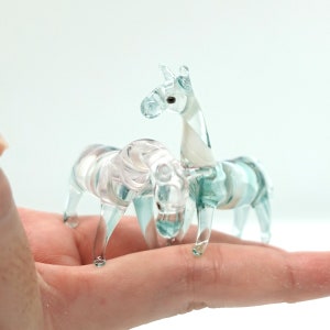 2 Giraffe Tiny Figurines Hand Blown Color Glass Art Animals Collectible Gift Home Décor