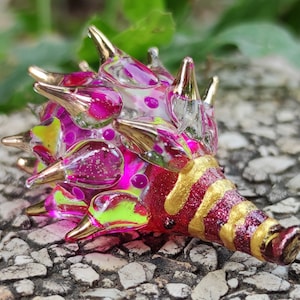 Egel / stekelvarken miniatuur beeldjes dieren hand geschilderd roze paars geblazen glas kunst gouden trim verzamelbare gift versieren