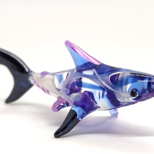 Shark Miniature Figurines Animals Hand Blown Glass Art Collectible Gift Decorate, Multi-Blue