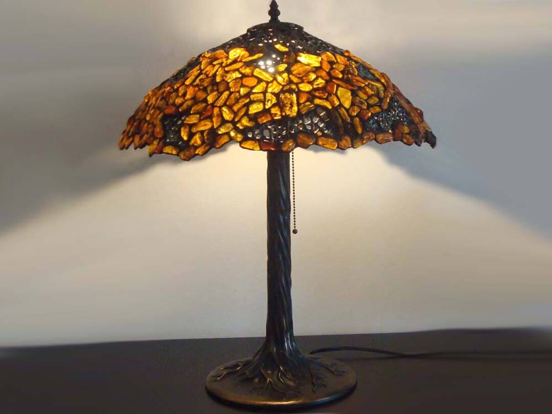 Tiffany Desk Lamp With Baltic Amber 48 Cm (19 In) , Tiffany Lamp Shade ...