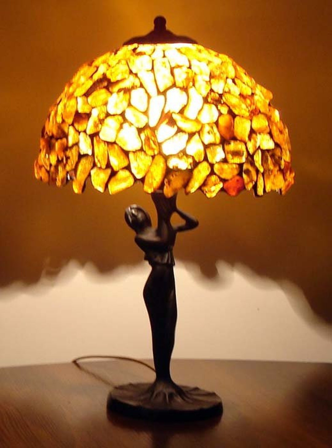 Lampada da Comodino Tiffany Gialla diametro 25 centimetri