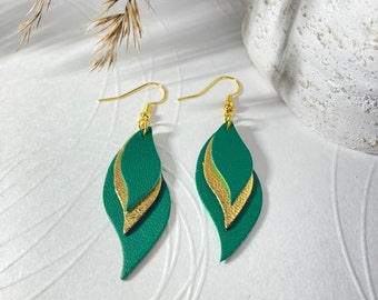 Green "leaf" leather earrings, earrings - leather jewelry - leather - leaves