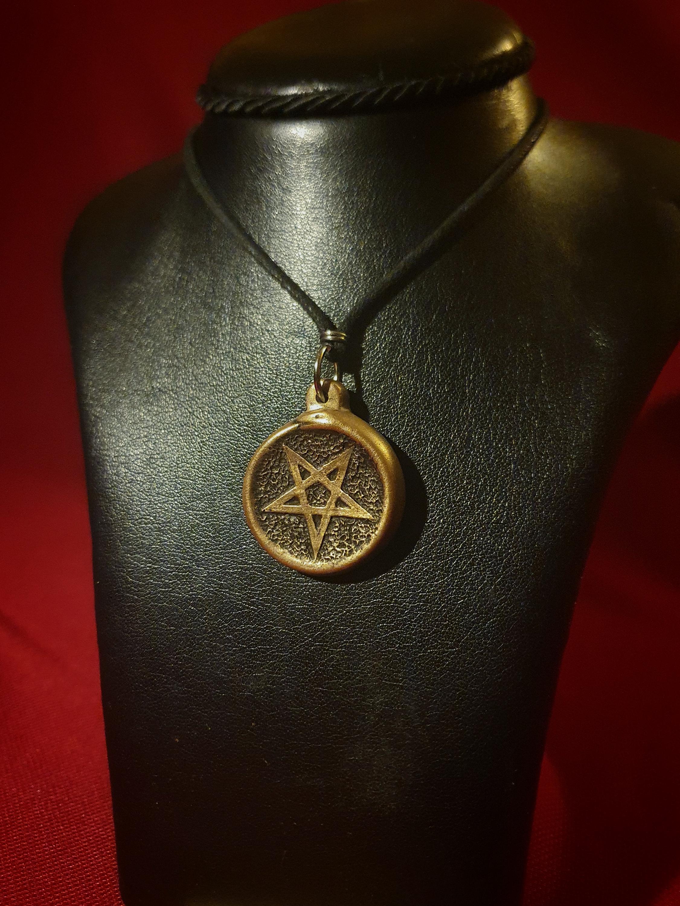 HIJONES Collana Uomo Con Pentagramma Celtico E Pentacolo In Acciaio Inossidabile, Catena Inclusa (20 Pollici) - 4