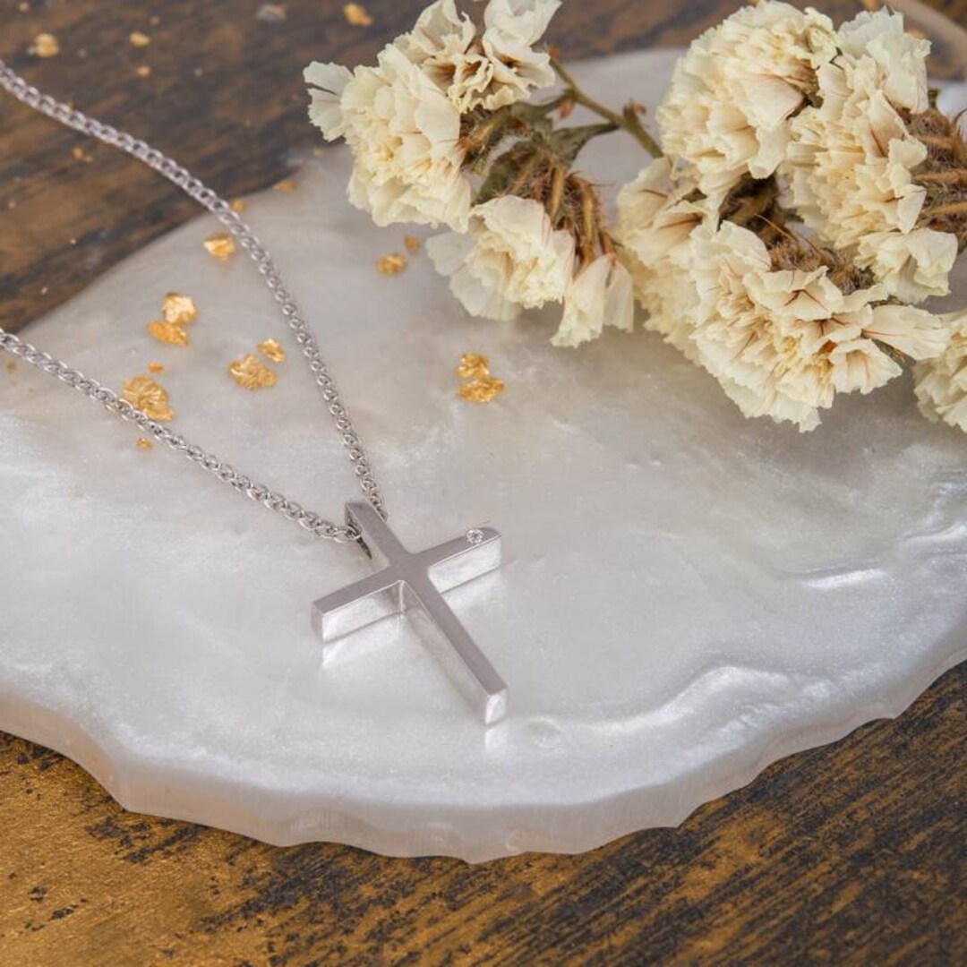 Fukaisu Autoanhänger Aus Holz Mit Kreuz Und Herz - Christlicher NFC-Spiegelanhänger Für Schutz & Inspiration