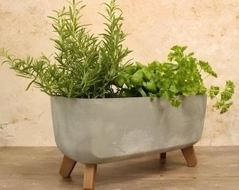 Recycled Plastic Trough Planter: Modern Indoor/Outdoor Garden Container