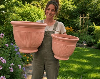 Ravello Terracotta Lite Patio Planter