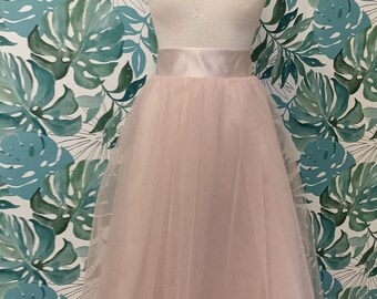 jupe en tulle rose poudrée