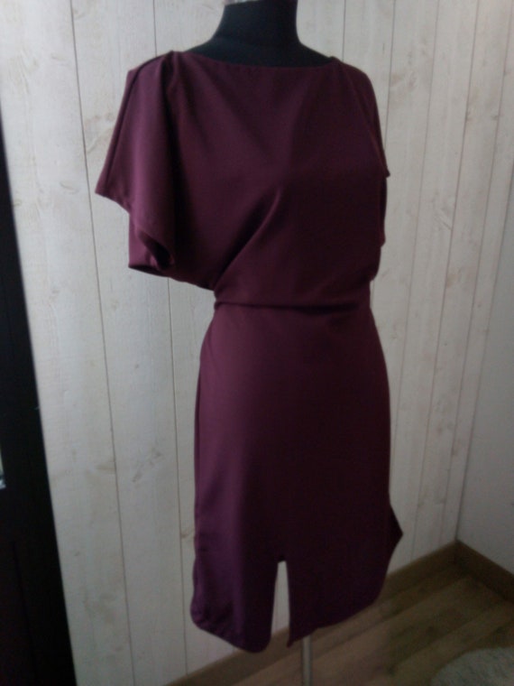 little burgundy dress