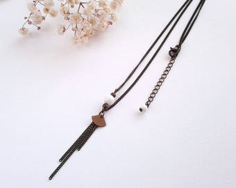 Collier petit éventail - couleur bronze et perles blanches - fin et délicat