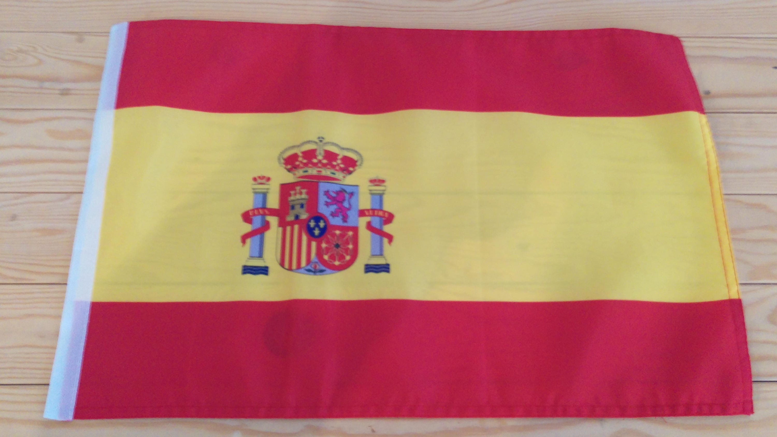 Spain No Crest Sleeved Flag suitable for Boats 45cm x 30cm 