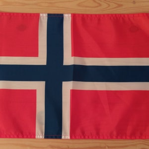 BANDIERA NORVEGIA - 45 cm x 30 cm - 18 "x 12"
