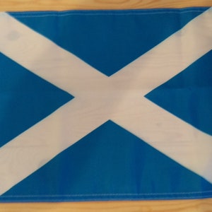 SCOTLAND FLAG - 45cm x 30cm - 18" x 12" - Scottish Flag