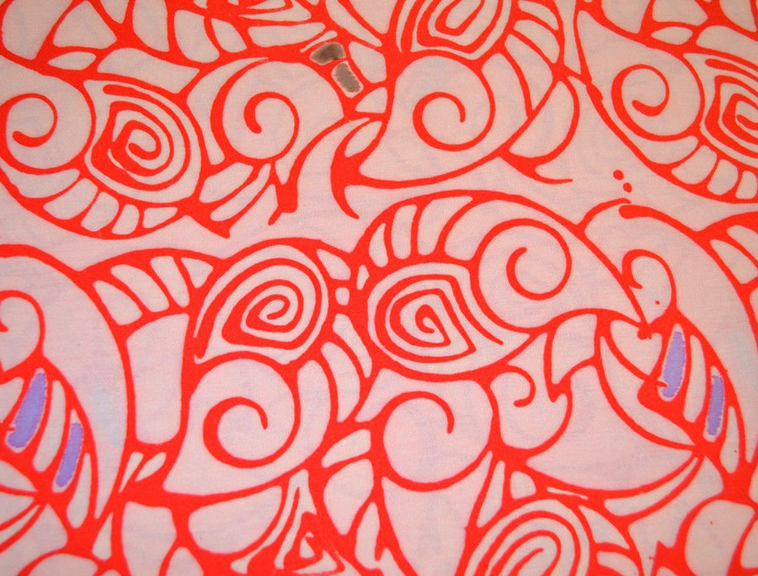 Jewel Batik - Seashell Design - Etsy