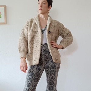 1970s Hand-knit Thick Wool Winter Sweater Cardigan