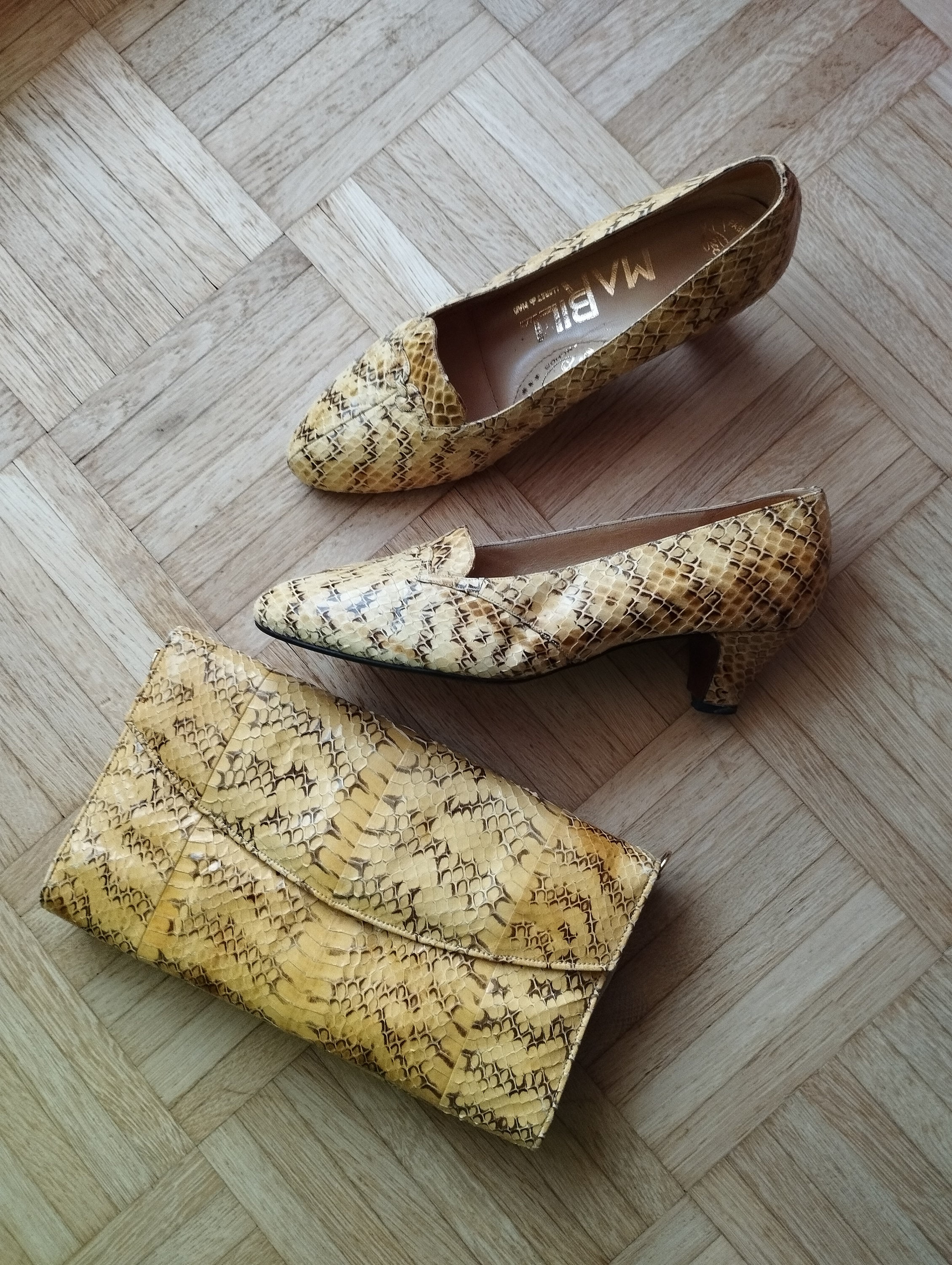 Multicolor snake print heels deals