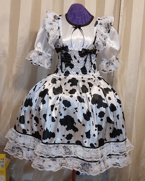Cow 2024 print dresser