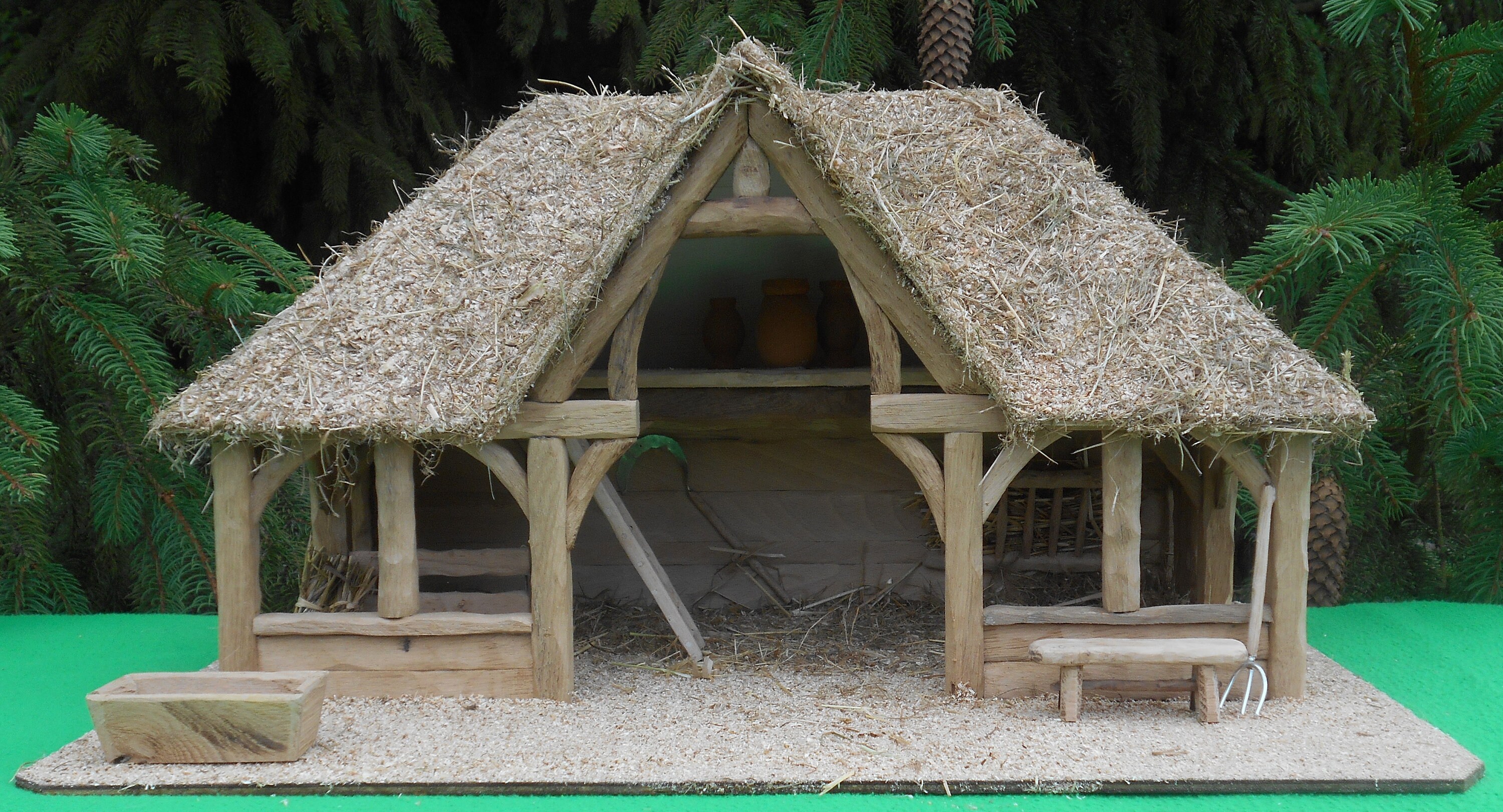 Sologne Crèche Chêne Massif Artisanale, avec Accessoires, Éclairée, Fermette, Bergerie, Grange, Étab