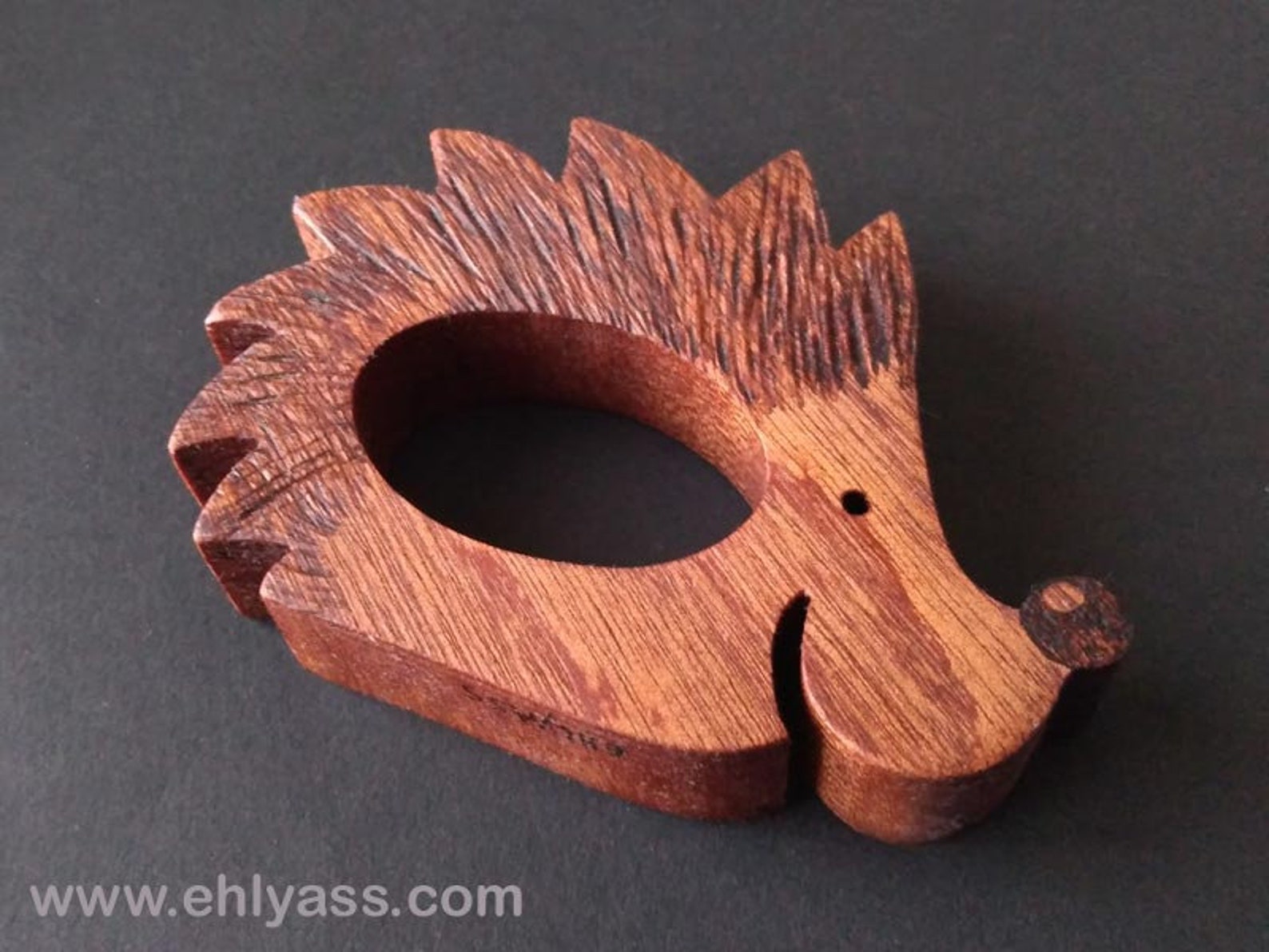 Rond De Serviette En Bois Sculpté à La Main - Mésange Huppée - Décoration De Table Naturelle Et Festive - Diamètre 3,5 Cm