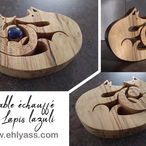 Houten sculptuur Ouder en kind Spelende wolven/vossen handgemaakt door Ehlyass afbeelding 4