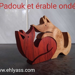 Wooden sculpture Couple of two loving foxes handmade by Ehlyass