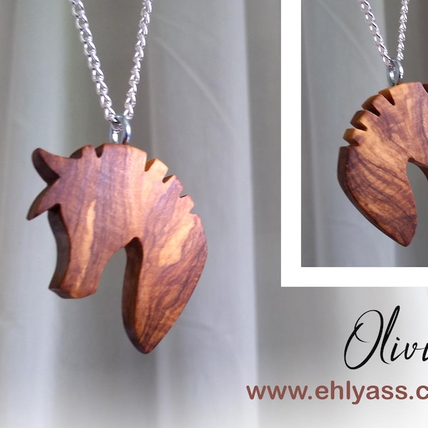 Pendentif Cheval en bois précieux fait-main par Ehlyass