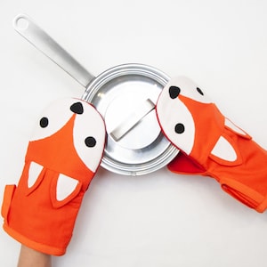 Cute Fox Oven Mitt | Kawaii Animal Kitchen Glove | Gift for Fox Lover