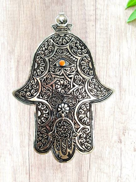 Hamsa wall decor or hand fatima wall hanging hamsa metal hamsa decor home khamsa la main de fatima with decorative motif Arabic Etsy France