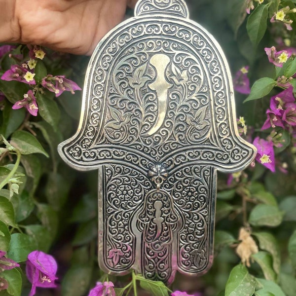 KHamsa wall decor, or hand fatima, wall hanging hamsa, metal hamsa decor home, (khamsa), la main de fatima with decorative motif Arabic