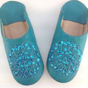 Babouche of the house. Womens Moroccan Leather, Handmade Slippers, Sheepskin Slippers, Womens Leather Slippers,  with sequins.