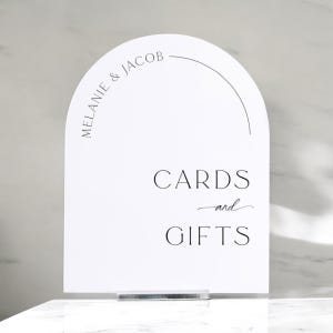 Cartes et cadeaux Arch Table Sign | Cadeaux et cartes de vœux | Panneau de mariage acrylique moderne | Signes de faveurs | Plaques de mariage