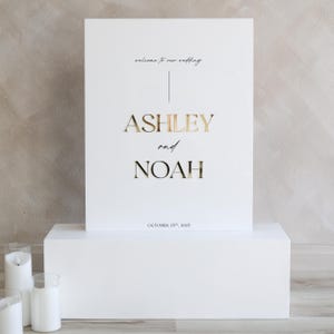Welcome Acrylic Sign 3D Mirror Gold Names - Acrylic Wedding Signage - Welcome Sign - Modern Wedding Sign Personalized Sign for Entrance