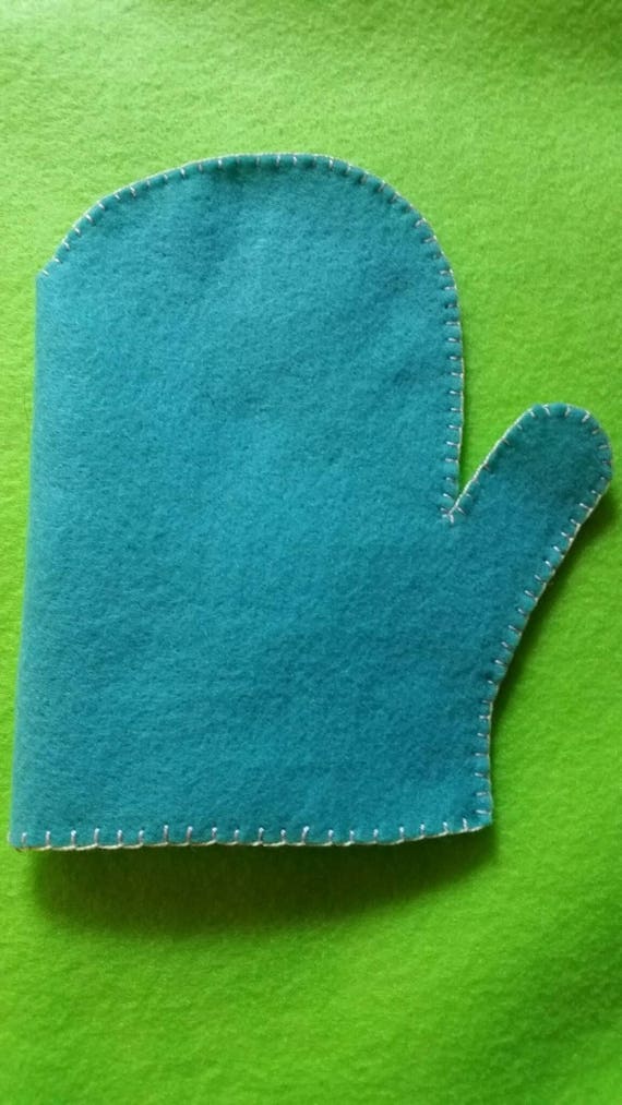 Items similar to Children's Play Oven Mitt on Etsy