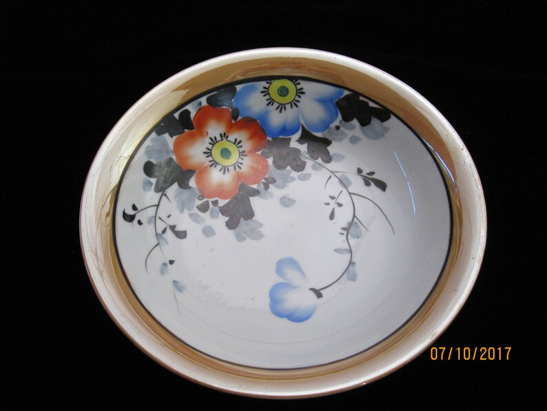 Beautiful Vintage Japanese Lusterware Bowls image 2