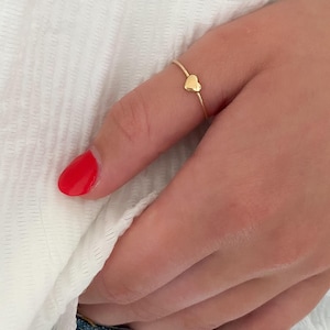 Anel de coração fino banhado a ouro para mulheres, anel minimalista, anel de noivado, presente de casamento, presente feminino