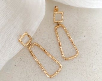 Gold-plated dangling chip earrings for women, modern earrings, gift for women