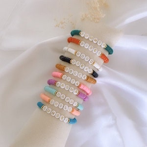 Pulsera de perlas Heishi personalizable para mujer, pulsera de palabras, regalo EVF, regalo personalizado