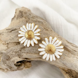 Flower earrings in gold stainless steel for women, flower ear studs, gift for women image 6