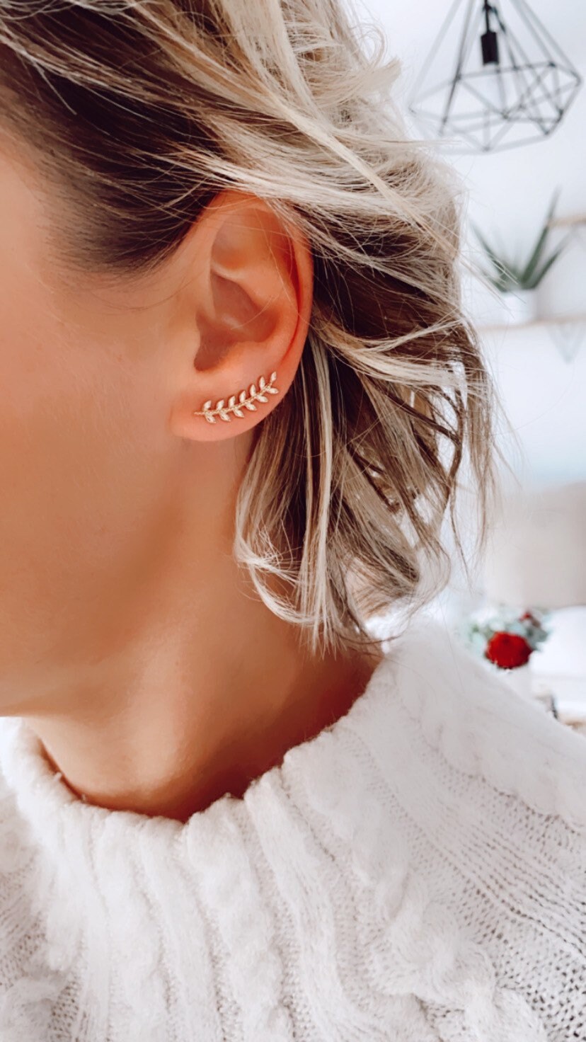 Women's gold-plated bay leaf earrings