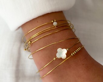 Weekly clover bracelet in gold stainless steel for women, fine bangles, mother-of-pearl clover, minimalist bracelet, Mother's Day gift