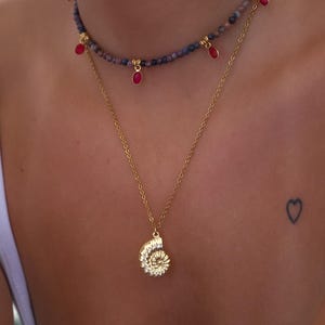 Gold stainless steel shell necklace for women, trendy summer necklace, modern necklace, women&#39;s gift