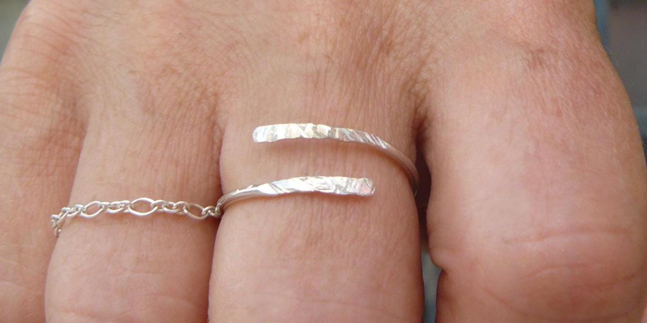 Bague En Argent Massif Motif éclair Martelé - Taille 52 - Occasion Couleur Argenté