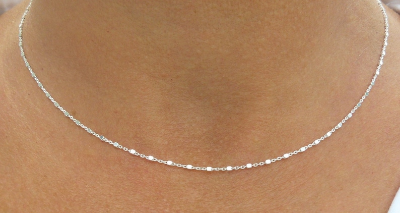 Collar de plata maciza, gargantilla, cadena tipo cable, cuentas cuadradas de plata para mujeres y niñas. imagen 1