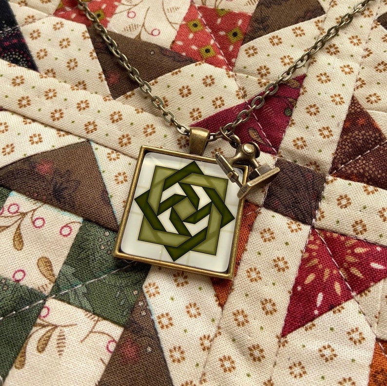 Square Slip Knot Quilt Block Necklace Etsy
