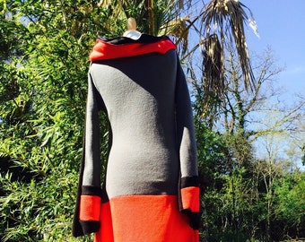 Le Pull Polaire Tout A L'envers "Long" Gris/Rouge Coquelicot/Noir