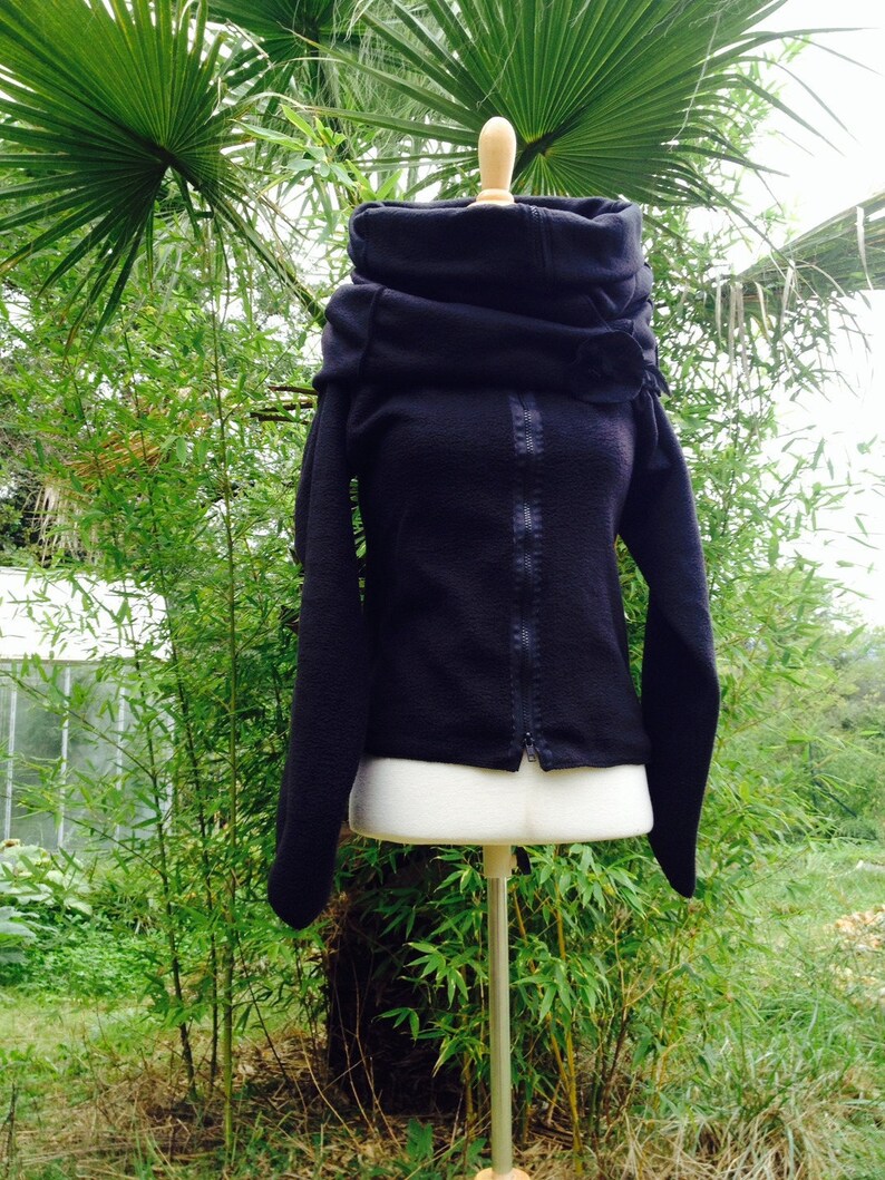 Coat / organic black organic cotton fleece zip jacket All inside out Pocket brooch organic fleece image 2