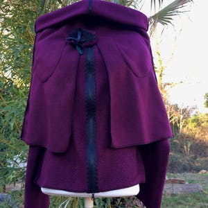 Manteau/ veste zippée poche polaire aubergine Tout à l'envers broche image 3