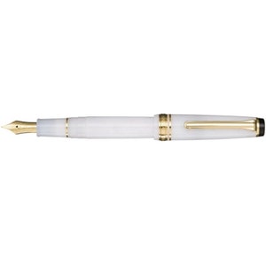 SAILOR, Shizuriyuki (垂雪), Shikiori (四季織) Setsugetsu Soraha (雪月空葉) Fountain Pen, MF Nib